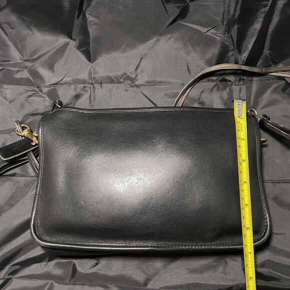 COACH Black Leather "Basic Bag" Zip Clutch Crossbody - Made in USA Vintage 70s - Picture 16 of 16